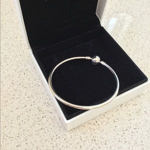 New Authentic Pandora Sterling Silver Bangle.